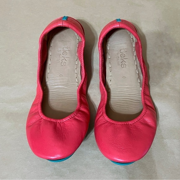Tieks by Gavrieli | Poppy Red Leather Ballet Flats Foldable Shoes Size 6 - Picture 3 of 15